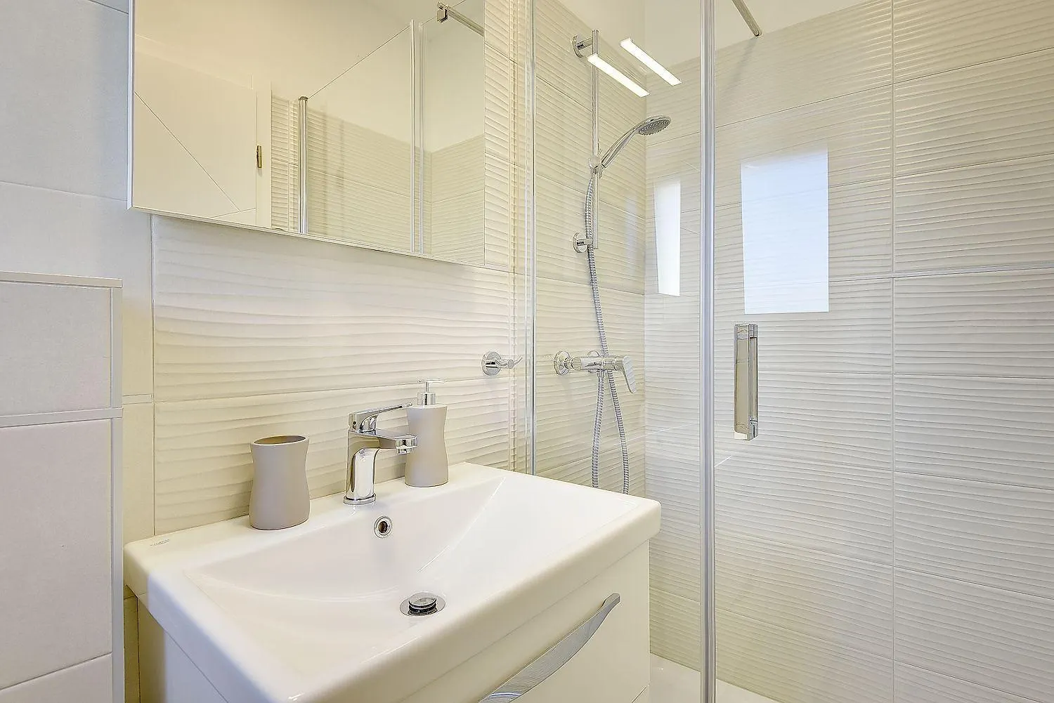 Tatil Evi Villa Mit Privatem Pool, Spielplatz, Wlan, Klima, Bbq Pula